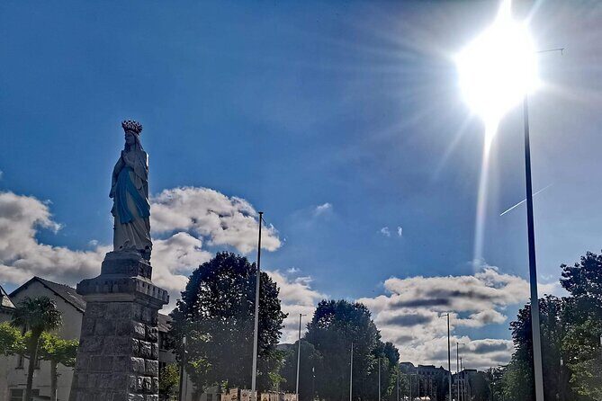 The Story of Lourdes Walking Tour IN ENGLISH - A Detailed Look at What to Expect