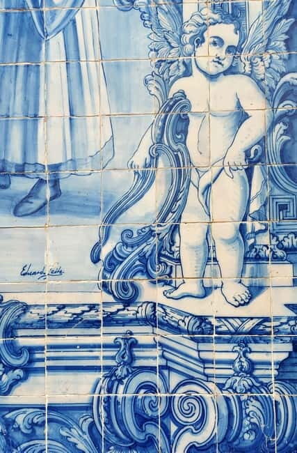 The story of Porto behind its tiles - Practical Details and Tips