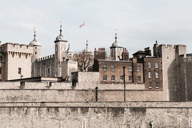 The Tower of London - Small Group Tour with a Local Expert - What Makes This Tour Stand Out?