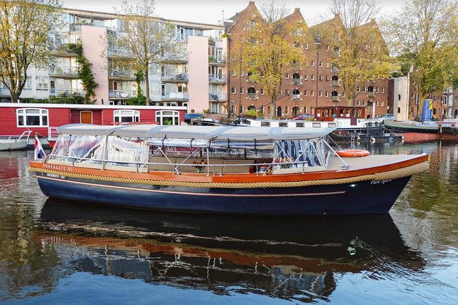The Ultimate Amsterdam Canal Cruise - 2hr - Small Group with Drinks & Snacks - Timing and Logistics: What Actually Happens