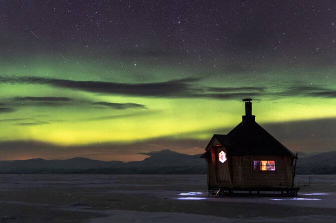 The Ultimate Aurora Photo Adventure - Transportation, darkness, and comfort: the real Arctic logistics