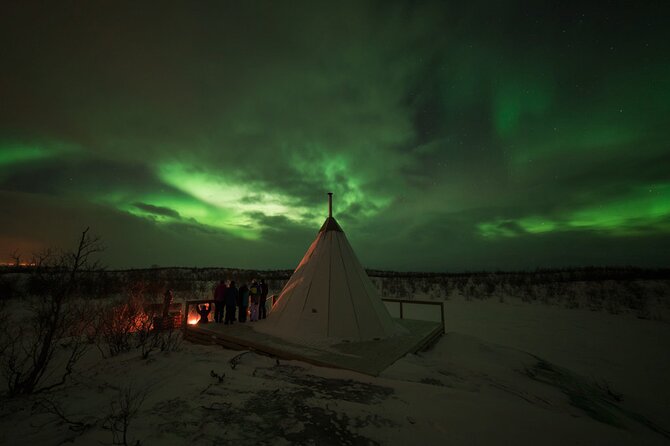 The Ultimate Aurora Photo Adventure - Group size: the difference between “help” and “crowd”