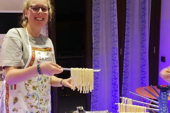 The Ultimate Neapolitan Cooking Class with Local - Key Points