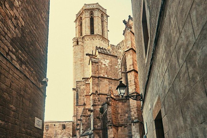 The Ultimate Old Town Tour in Barcelona - FAQ