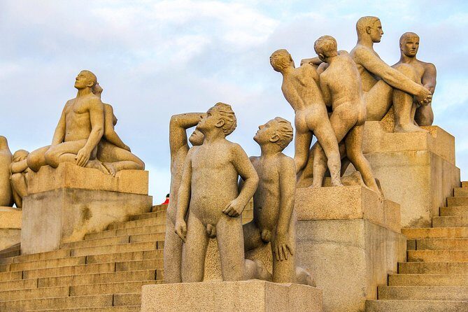 The Ultimate Study of the Human Form at Vigeland's Sculpture Park with a Local - Downsides to Keep in Mind