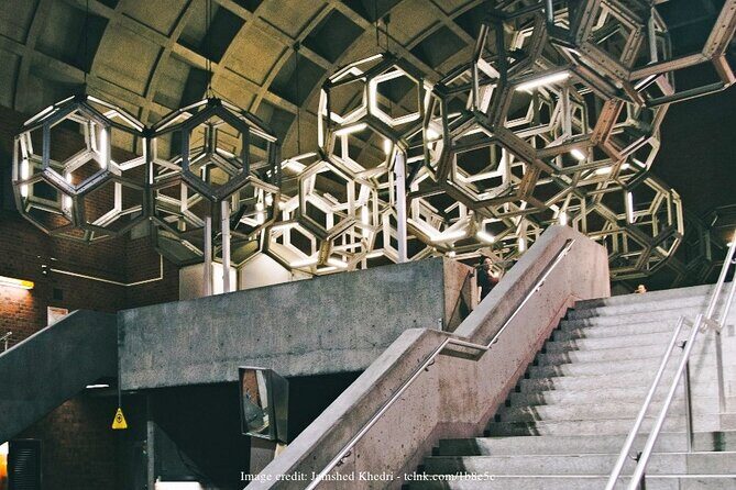 The Underground Network of RÉSO Montréal: Private 2.5-hour Tour - An In-Depth Look at the Montreal Underground Network Tour
