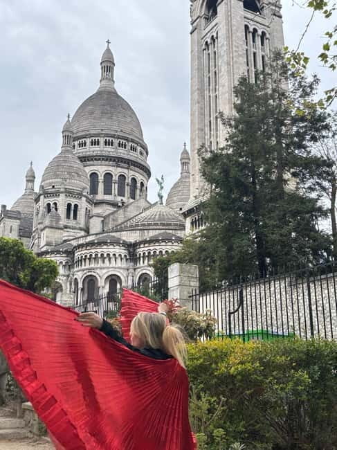 The voice of Montmartre is a must-see in Paris - Key Points