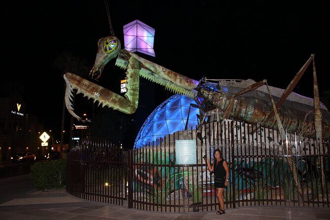 The Weird, Wacky Fremont Bar Experience with Cocktails and Photos - FAQ