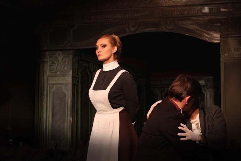 Theatre in Paris: The Bald Soprano (La cantatrice chauve) - Key Points