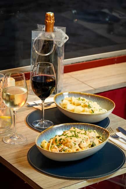 Theo Boat/Paris : Lunch Cruise on the Seine with rooftop - The Practical Side: Logistics and Comfort