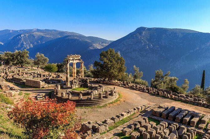 Thermopylae and Delphi Private Full-Day Tour from Athens - Practical Details and Tips