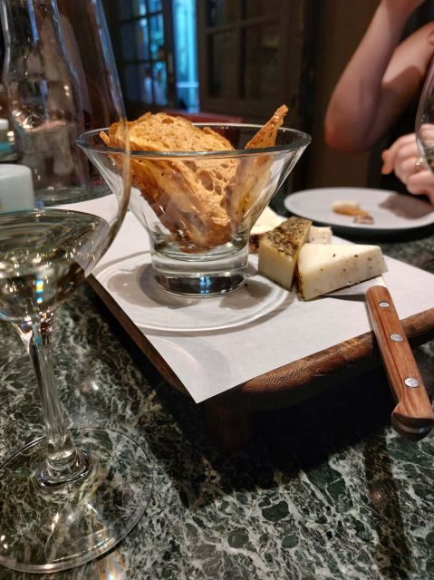 Thessaloniki: Small-Group Wine Tasting Tour with Appetizers - Exploring the Wine Tasting Tour in Thessaloniki