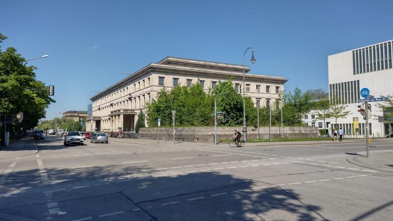 Third Reich: Art, Cult and Ideology behind the tragedy - An In-Depth Look at the Tour Experience