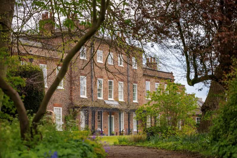 Thirsk Hall: Sculpture Garden Ticket - The Heritage Vibe of Thirsk Hall