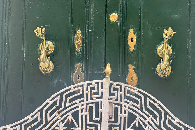 Three cities walking tour incl. entrance to Inquisitor's palace - Practical Details