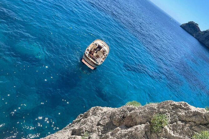 Three Hour Private Guided Tour of Capri with a luxury Gozzo cabin cruiser - Who Will Love This Tour?