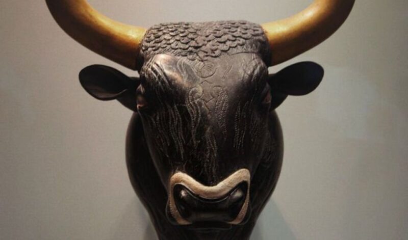 Through the Lens of Crete: Knossos, Legends, and Local Life - Who Will Love This Tour?