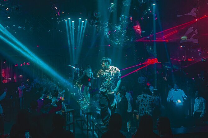 Thursday Night Bar Crawl in Guadalajara Mexico - The Sum Up