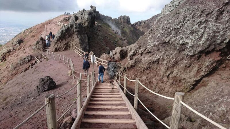 TICKET VESUVIUS SKIP THE LINE WITH SUPPORT ASSISTANCE - The Itinerary: What to Expect