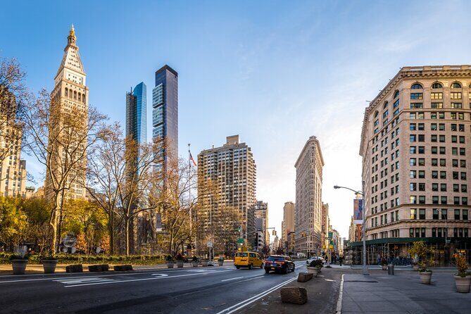 Time Warp in Flatiron: NYC Self-Guided Puzzle Quest - How the Experience Works