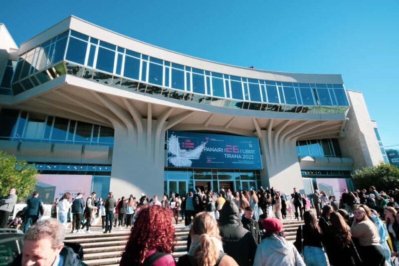 Tirana: City Tour with Photographer (book a day in advance!) - Who Is This Tour Best For?