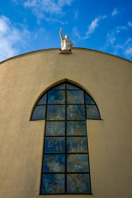 Tirana: Discover the Communist Era & Modern Life - Key Points