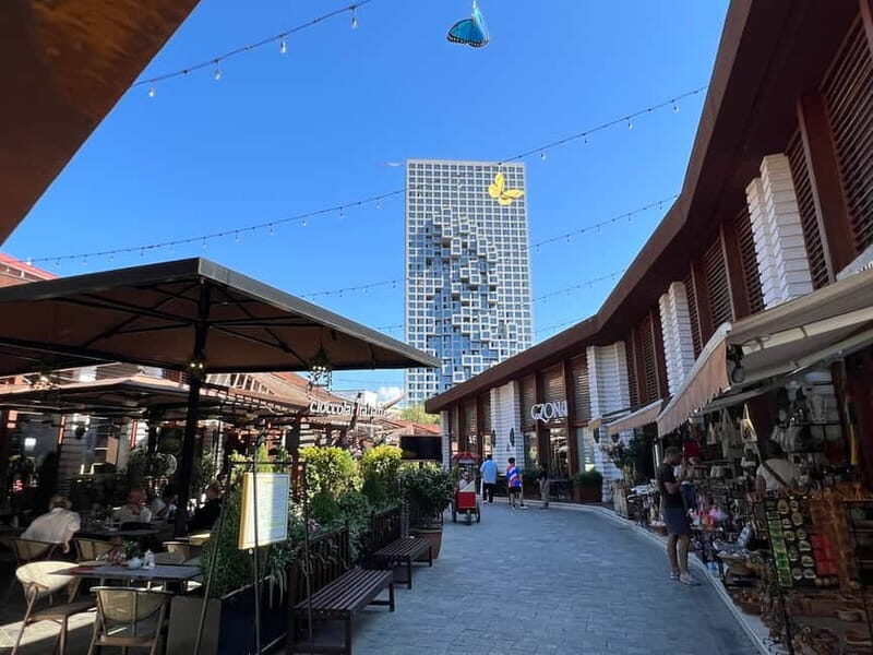 Tirana: Express Walking Tour with a Guide - The Benefits of a Short, Guided Walk