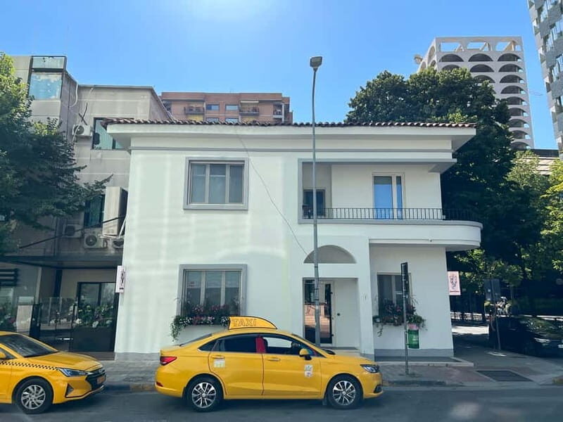 Tirana: Express Walking Tour with a Guide - Why This Tour Is Worth Consideration