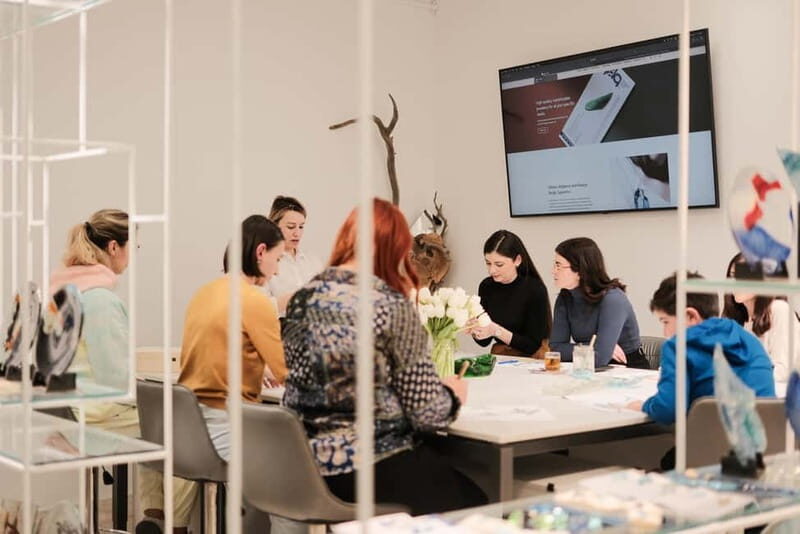 Tirana: Glass Ultimate Experience - Key Points