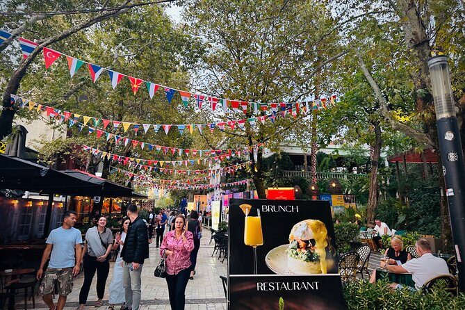 Tirana Walking Tour around the Historic Centre - An In-Depth Look at the Tirana Walking Tour