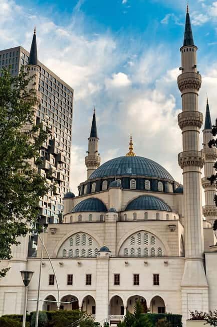 Tirana Walking Tour & Bunk'Art 2 entrance - Walking Through Tirana’s Historic and Modern Landmarks