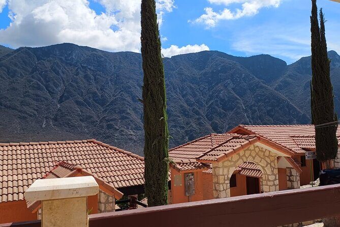 TOLANTONGO GROTTO, 1 to 11 PASSENGERS. - What Our Research and Reviews Say