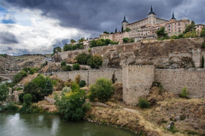 Toledo: City of the Three Cultures Guided Walking Tour - The Heart of Toledo: What to Expect