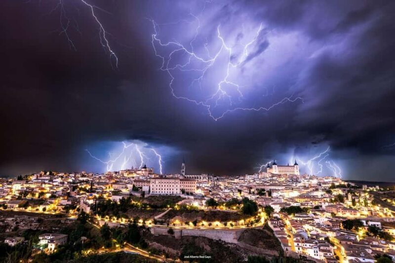 Toledo Ghost Tour: haunted houses and strange events - An Honest Look at the Toledo Ghost Tour Experience