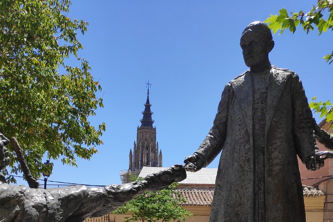 Toledo Half-Day Tour with St Tome Church & Synagoge from Madrid - Group size, crowding, and pickpocket awareness (what reviewers say)