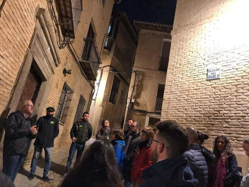 Toledo Mágico, the original night tour: mystery, curiosities, and secrets. - Key Points