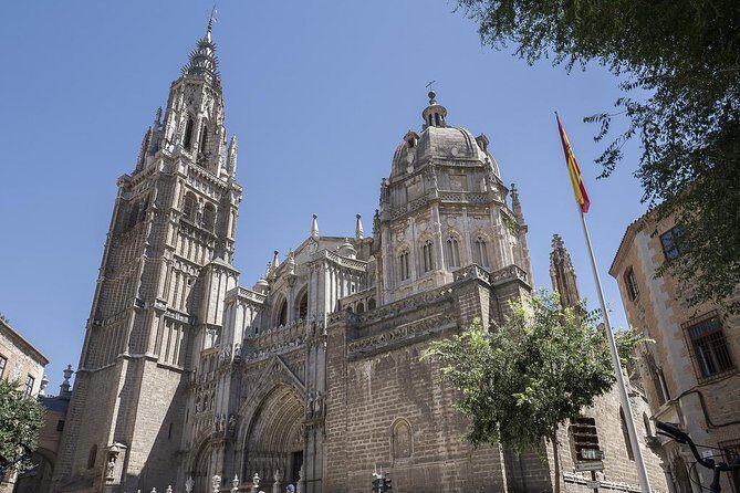 Toledo Private tour from Madrid with hotel pick up and drop off - A Deep Dive into the Itinerary