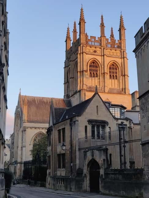 Tolkien, Lewis, "Inklings" Walking Tour + Magdalen College - Setting Off: What to Expect from the Tour