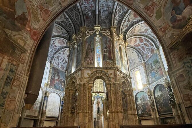 Tomar: Convent of Christ and City Highlights Private Tour - Starting Point: Igreja de São João Baptista