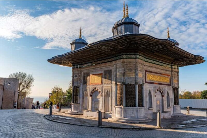 Topkapi Palace and Harem Skip-the-Line-Tickets & Audio Guide - A Deep Dive into the Experience