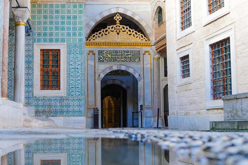 Topkapi Palace and Harem Skip-the-Line-Tickets & Audio Guide - The Smartphone Audio Guide: Great When Prepared, Mixed When Not