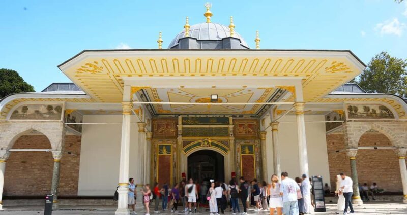 Topkapi Palace & Harem Tour + Bosphorus & Golden Horn Cruise - FAQ