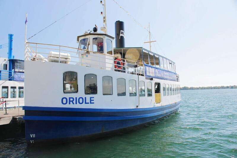 Toronto: City Views Harbor Cruise - FAQs