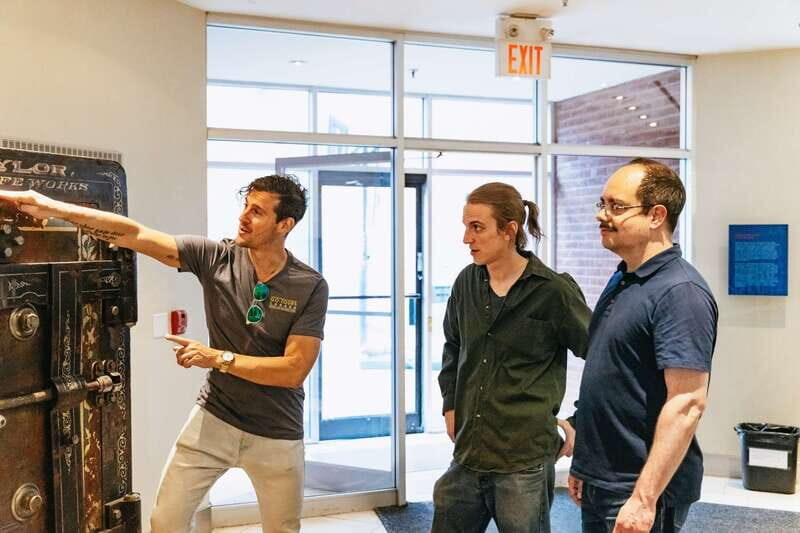 Toronto: Distillery District Historic Walking Tour - Who Is This Tour For?