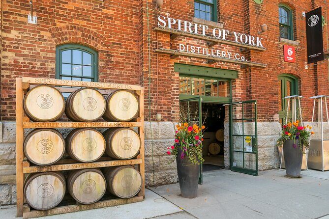 Toronto Distillery District: Whisky Exploration Game and Tour - Key Points