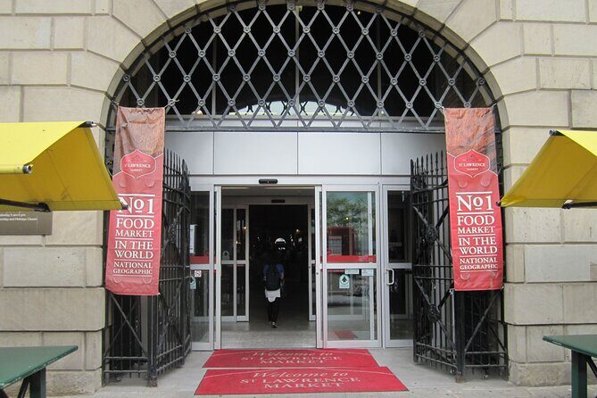 Toronto Downtown Private Walking Tour - Key Points