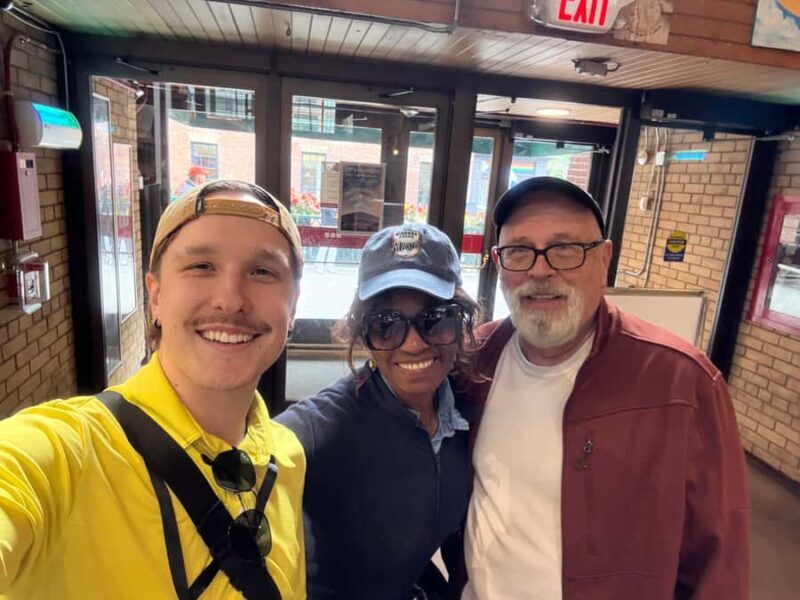 Toronto: Great White North Food Tour - Concluding with a Waterfront Treat: Beaver Tail Pastry