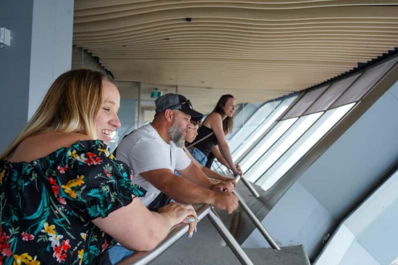 Toronto Highlights Walking Tour with Tower Entry - A Close Look at the Tour Itself