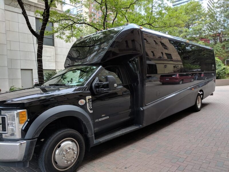 Toronto: Niagara Falls Bus Tour with Maple Tasting and NOTL - Downsides and Considerations