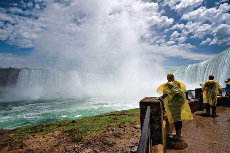 Toronto: Niagara Falls Day Tour - An In-Depth Look at the Niagara Falls Day Tour